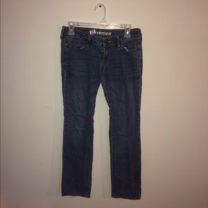 Venice medium wash skinny jeans size 3 short